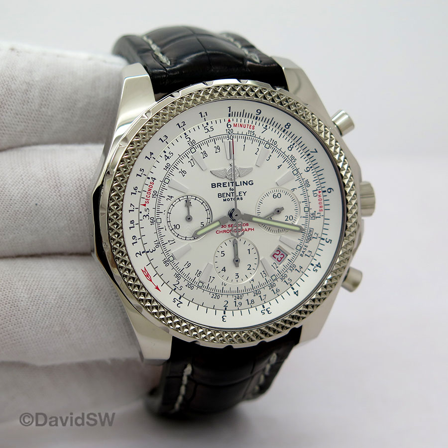 Breitling Bentley Motors with White Dial Limited Edition | DavidSW